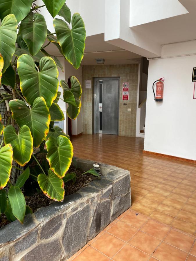 1 Bedroom Apartment With Stunning Sea View Arona (Tenerife) Exterior foto