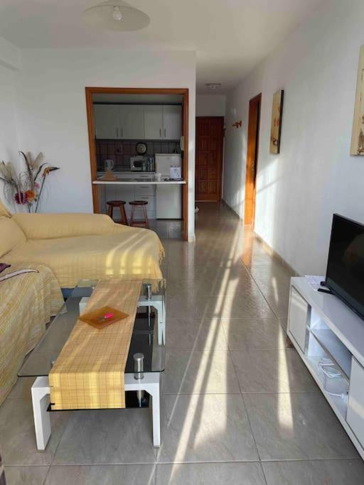 1 Bedroom Apartment With Stunning Sea View Arona (Tenerife) Exterior foto